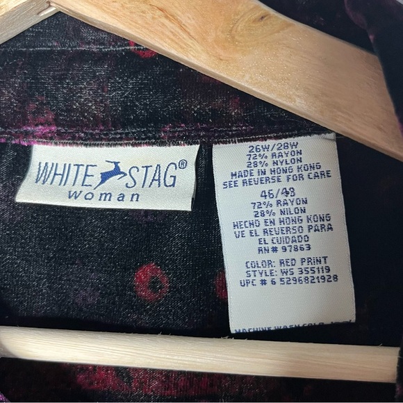 Vintage White Stag Dark Romantic Floral Velvet Long Sleeve Button Down Shirt - Picture 7 of 7